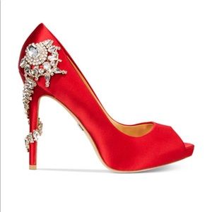 🔴Badgley Mischka peep toe